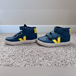 Veja Kids Navy and Yellow Sneakers - size 32 EU (1US)